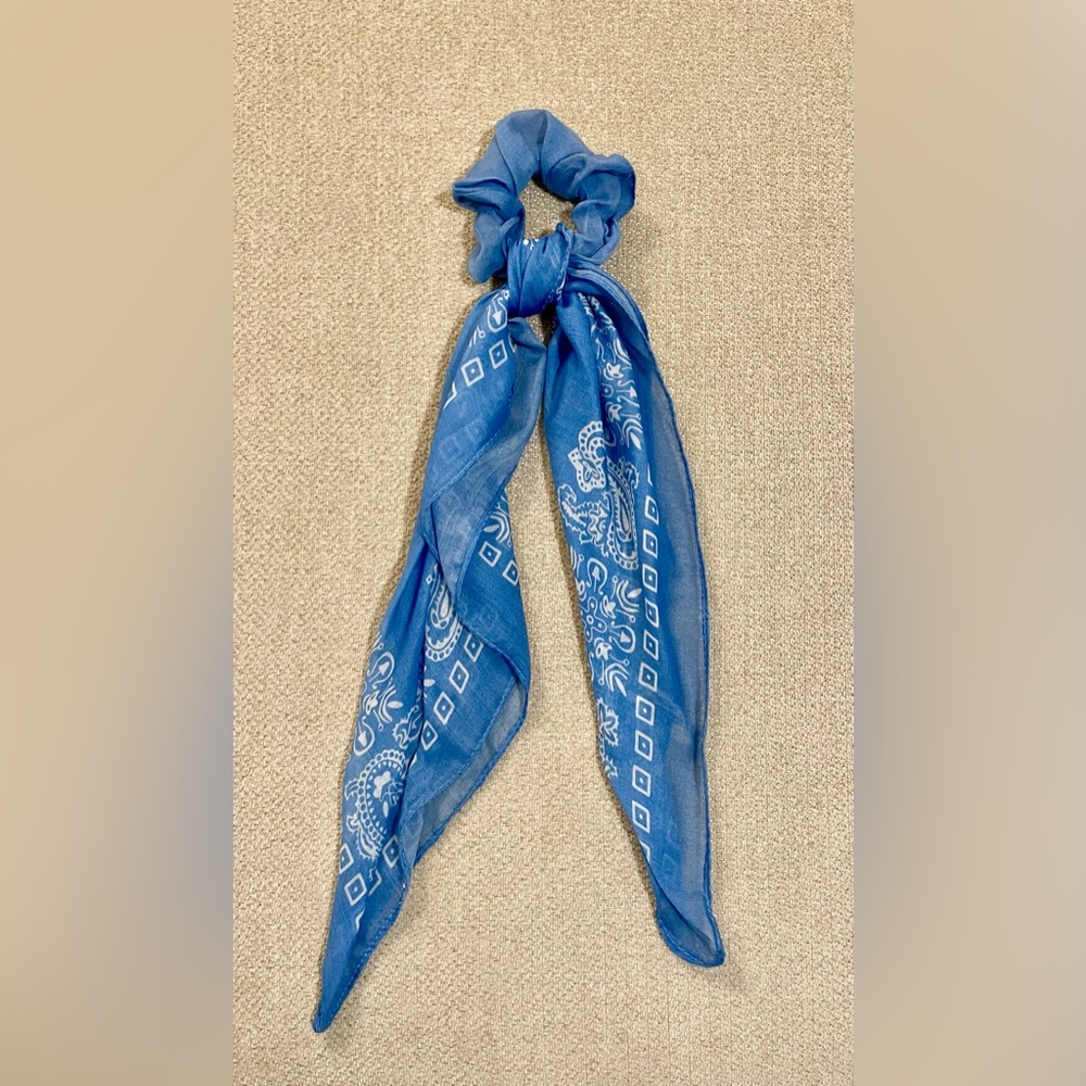 Aerie Blue Bandana Scarf and Scrunchie Set